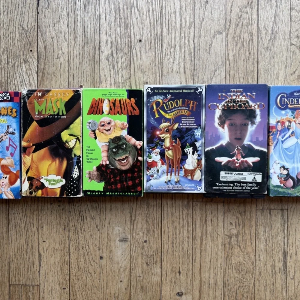 Lot of 6 Mix Genre VHS Tapes in Original Case Mask/Ciderella 2/Dinosaurs/etc